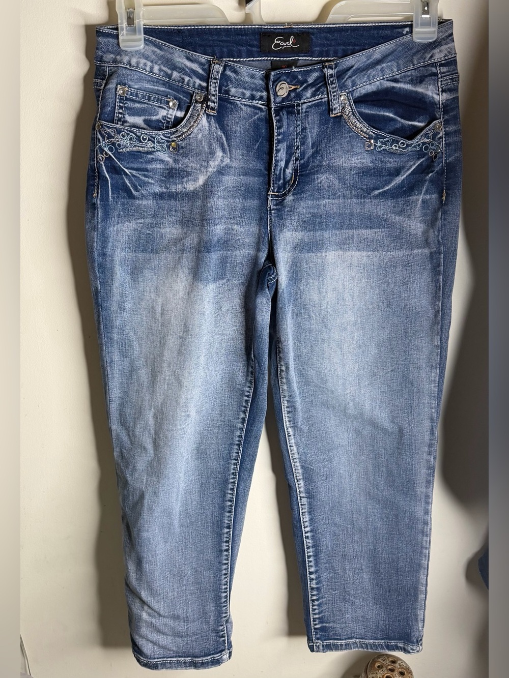 Y2K Women's Light Blue Cropped Jeans